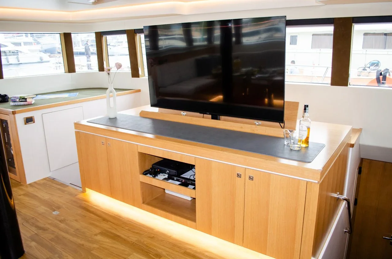 Yacht MAZARIN YACHTS Mazarin 55 - October - Foto 1