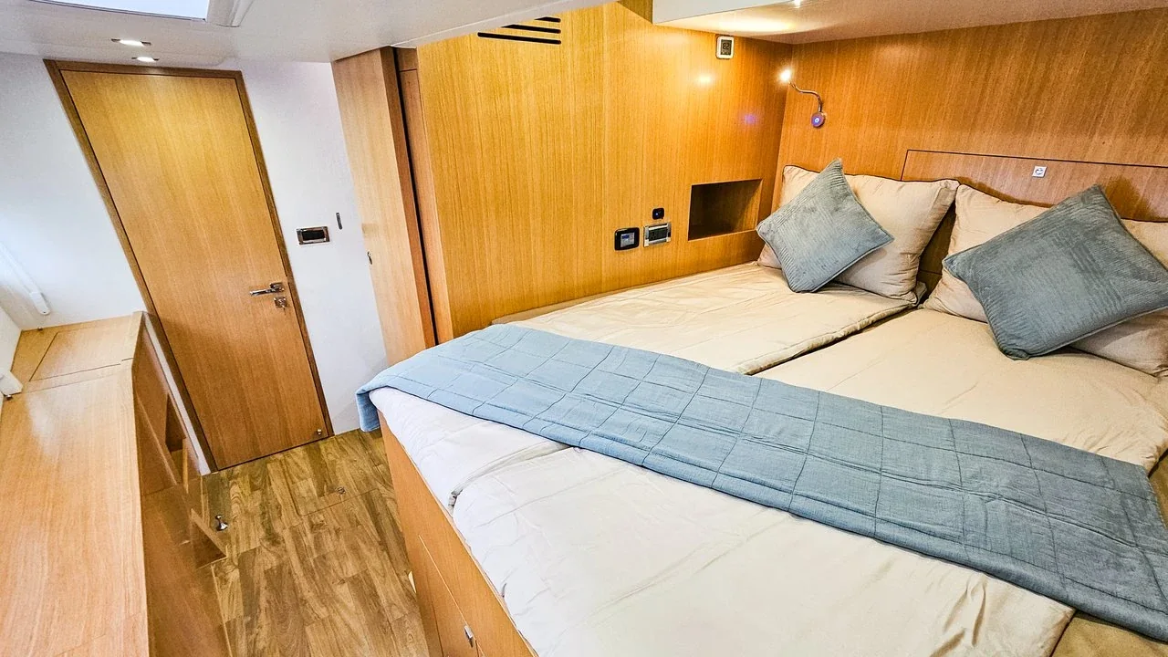 Yacht MAZARIN YACHTS Mazarin 55 - October - Foto 1
