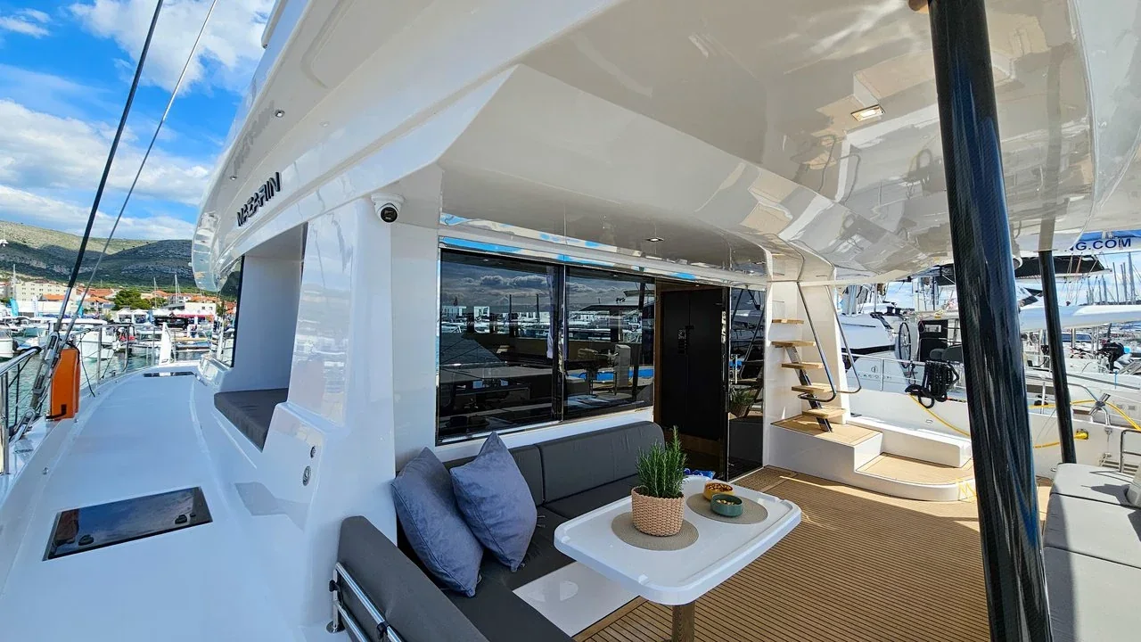Yacht MAZARIN YACHTS Mazarin 55 - October - Foto 1