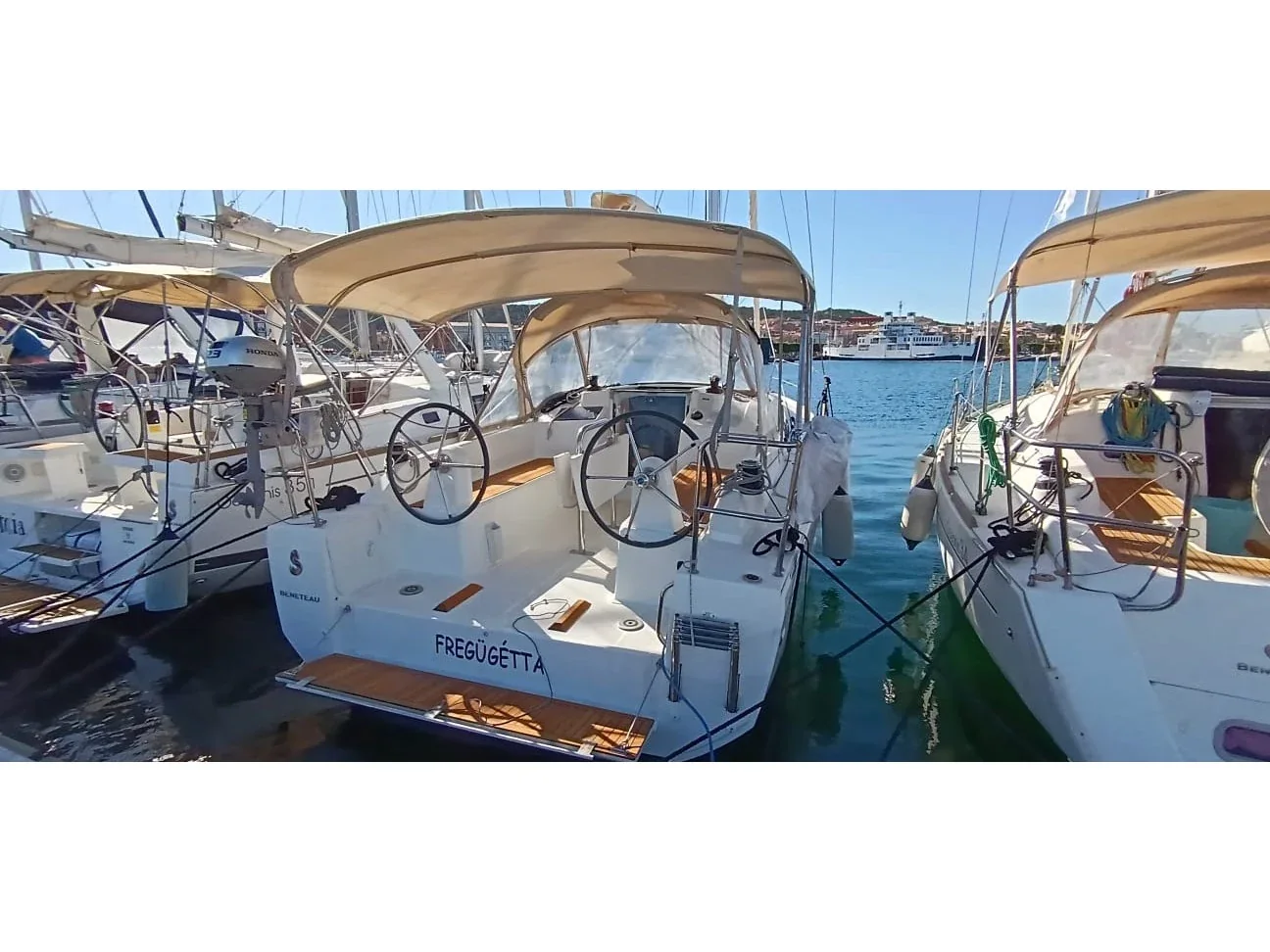 Yacht BENETEAU Oceanis 30.1 - Fregugetta - Foto 1