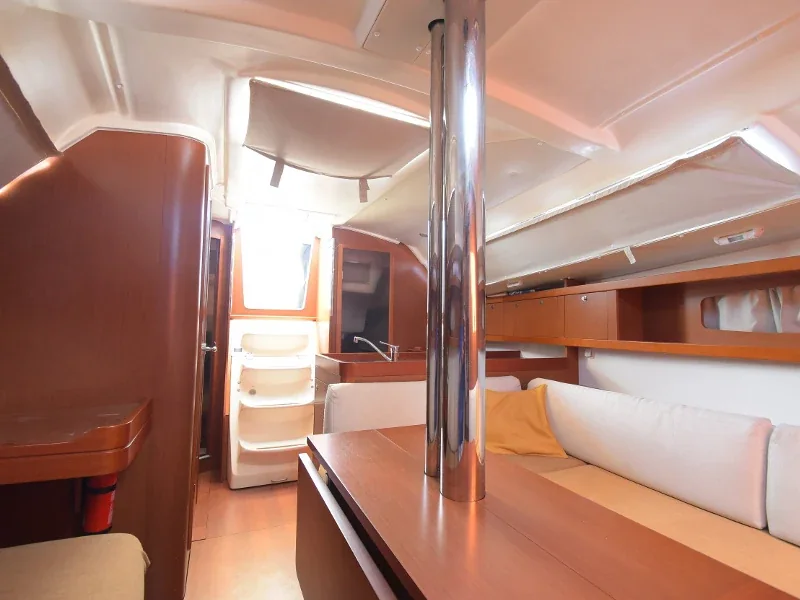 Yacht BENETEAU Oceanis 34 - Izar - Foto 1