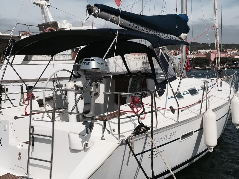 Yacht BENETEAU Oceanis 393 - Sabik - Foto 1