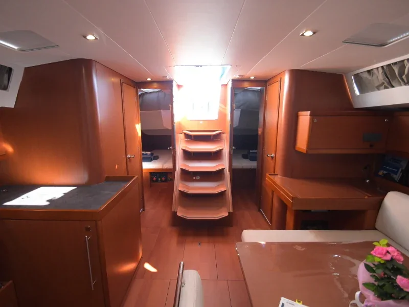 Yacht BENETEAU Oceanis 48 - Allegra - Foto 1