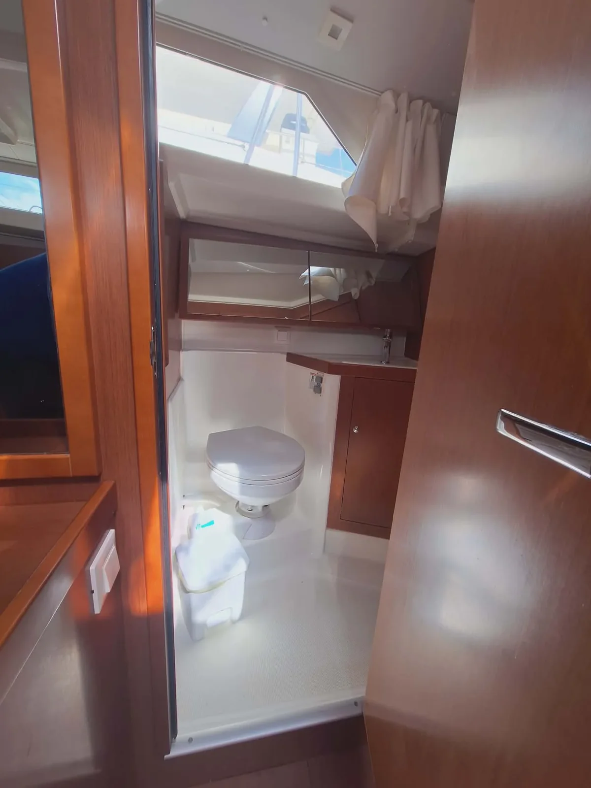 Yacht BENETEAU Oceanis 41.1 - Ikaria