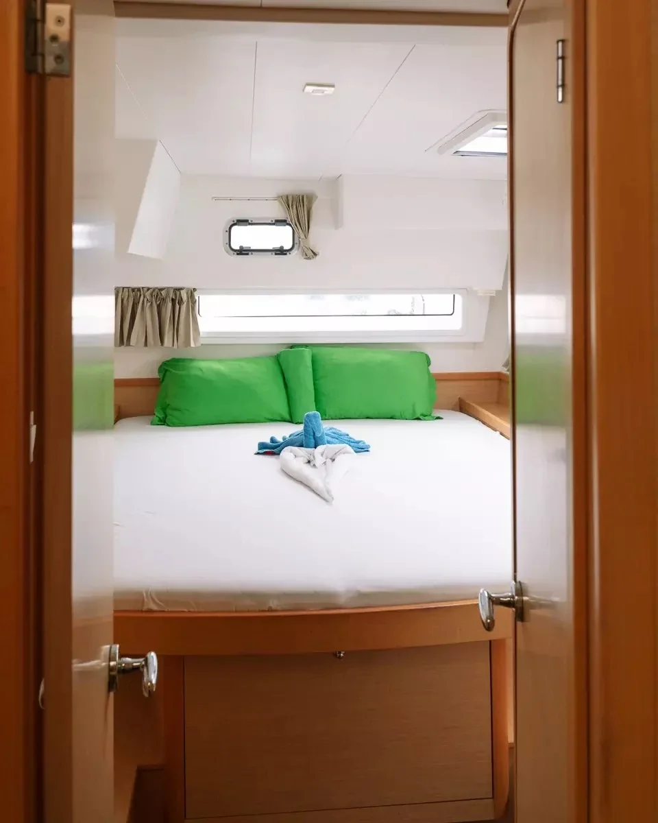 Yacht LAGOON 42 - Benetnash II - Foto 1