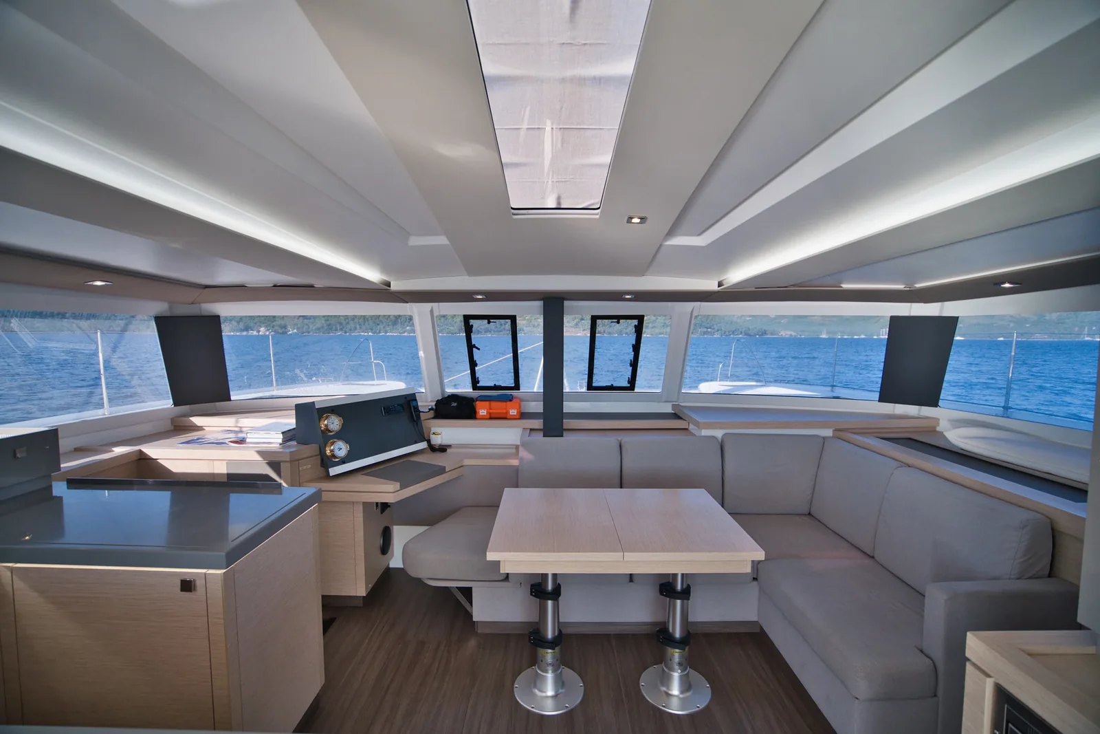 Yacht FOUNTAINE PAJOT Astrea 42 - Adele - Foto 1
