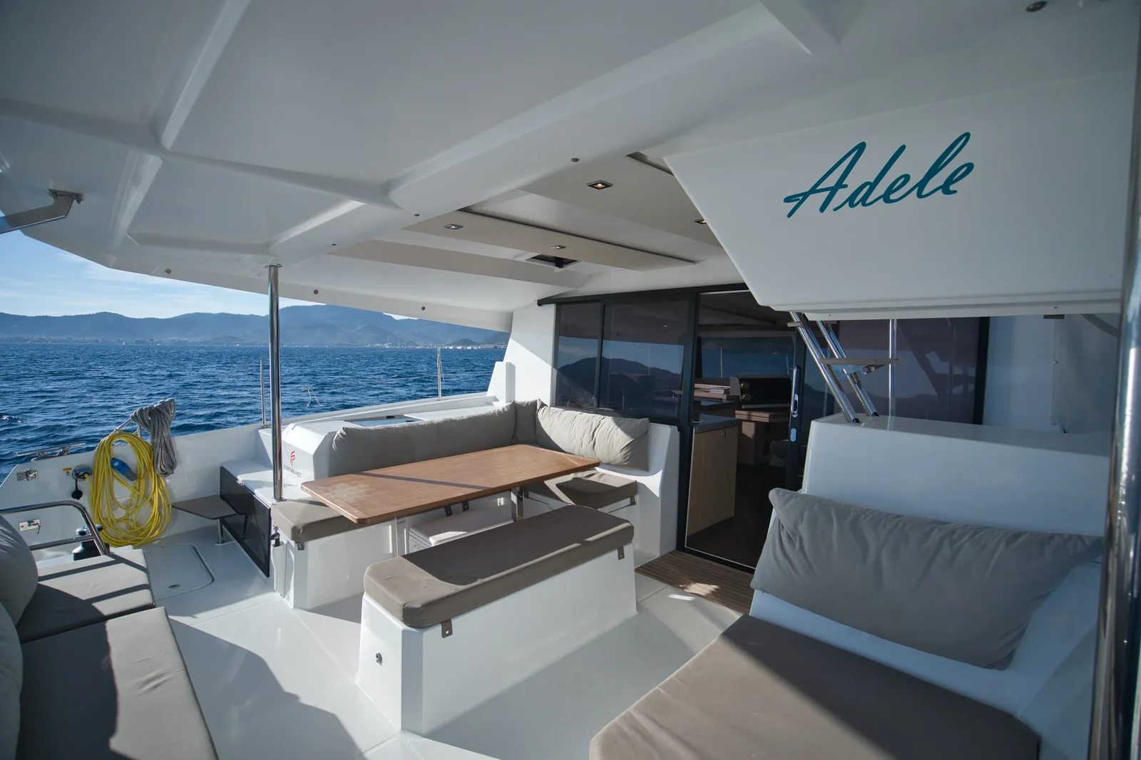 Yacht FOUNTAINE PAJOT Astrea 42 - Adele - Foto 1