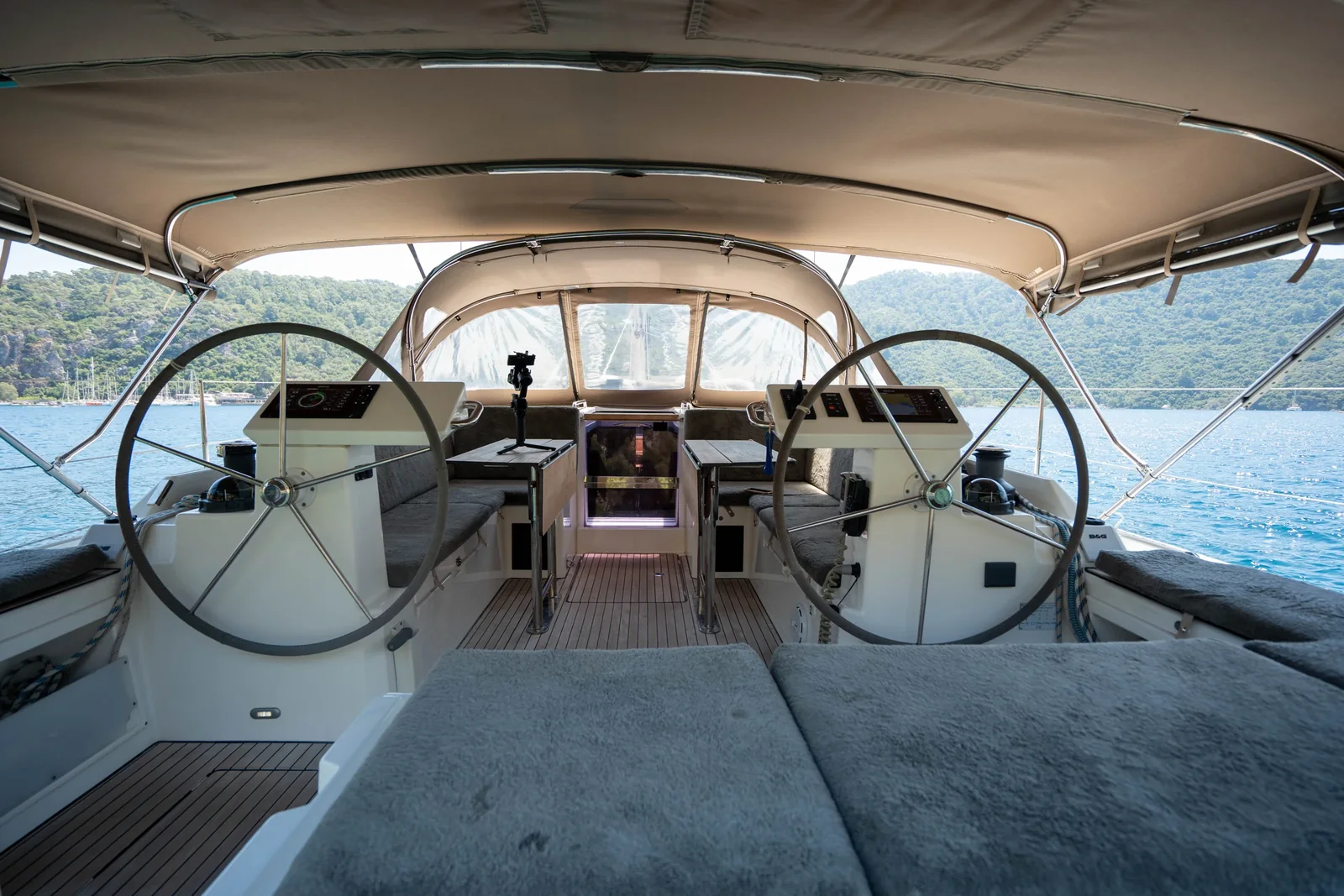 Yacht BAVARIA C45 Style - Mina 52 - Foto 1