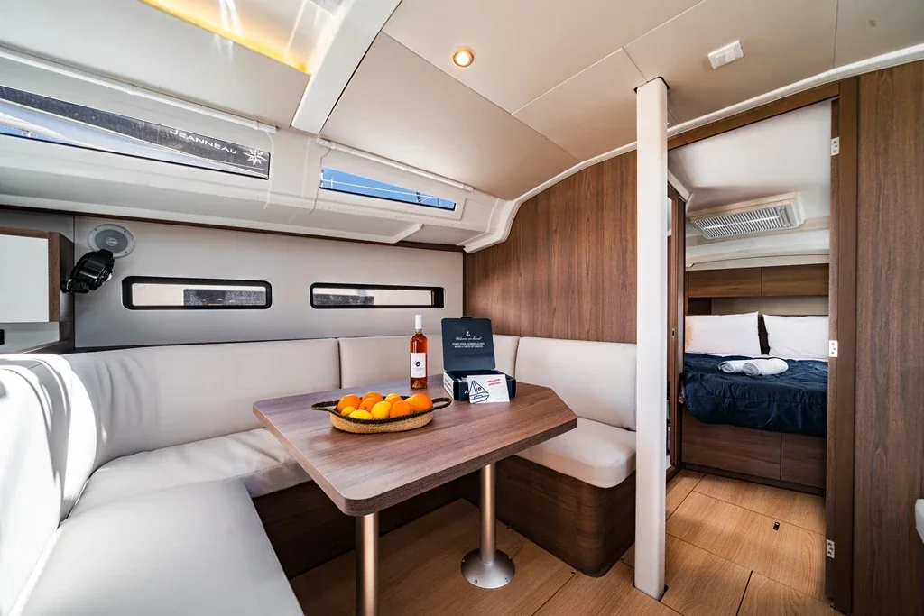 Yacht JEANNEAU Sun Odyssey 415 - Myriana - Foto 1