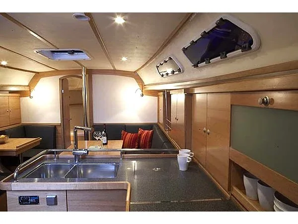 Yacht HANSE 370 - Sventola
