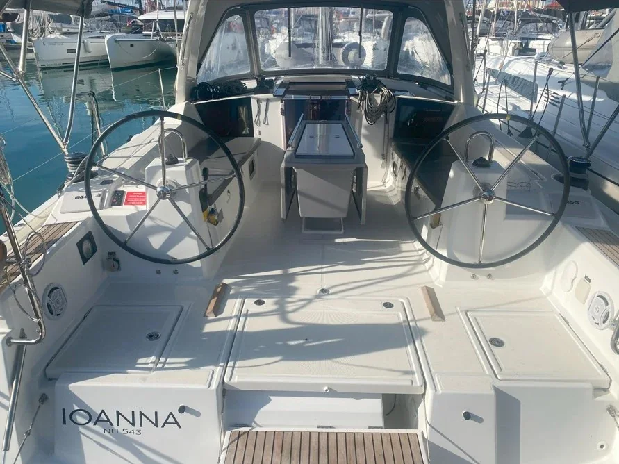 Yacht BENETEAU Oceanis 41.1 - Ioanna - Foto 1