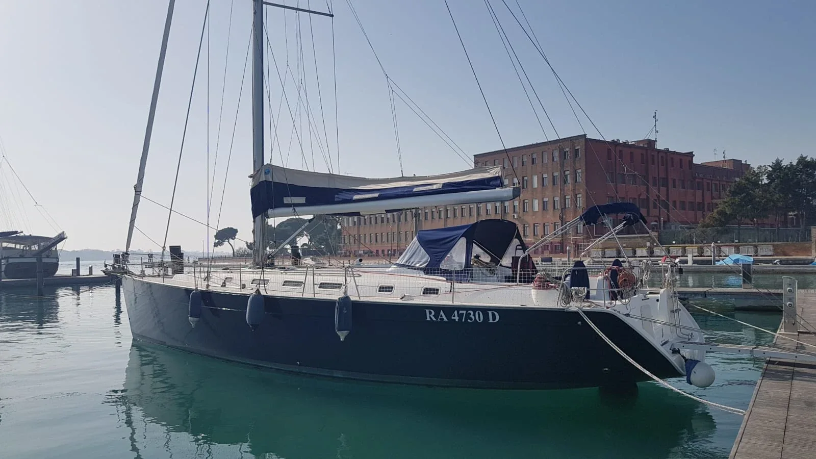 Yacht BENETEAU Cyclades 50.5 - Nisyros - Foto 1