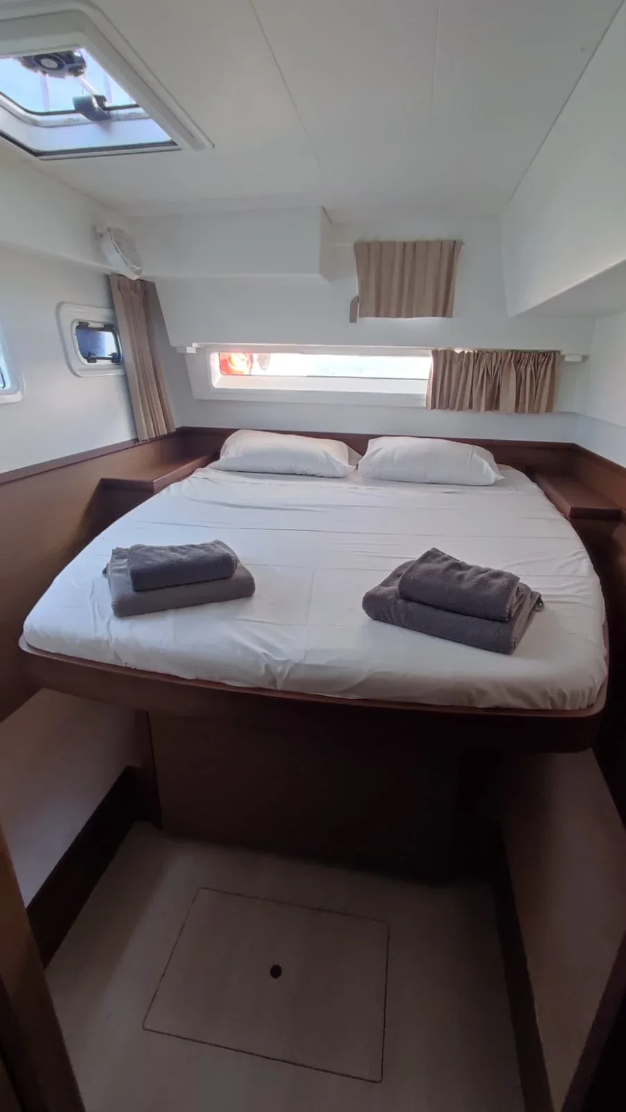 Yacht LAGOON 42 - Loki - Foto 1