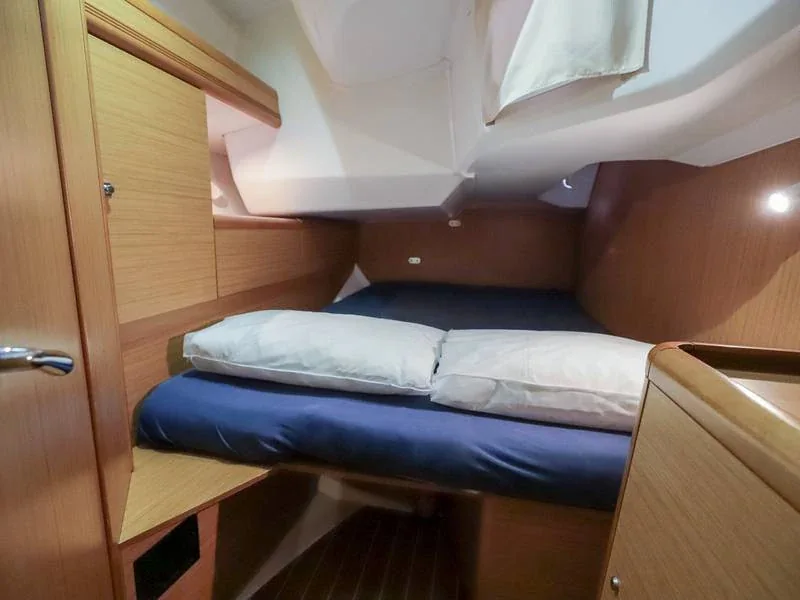 Yacht JEANNEAU Sun Odyssey 44i - Oceania - Foto 1