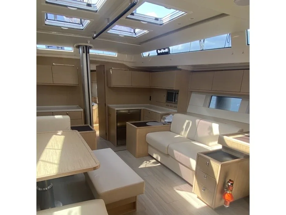 Yacht BAVARIA C57 Style - Pelargos - Foto 1
