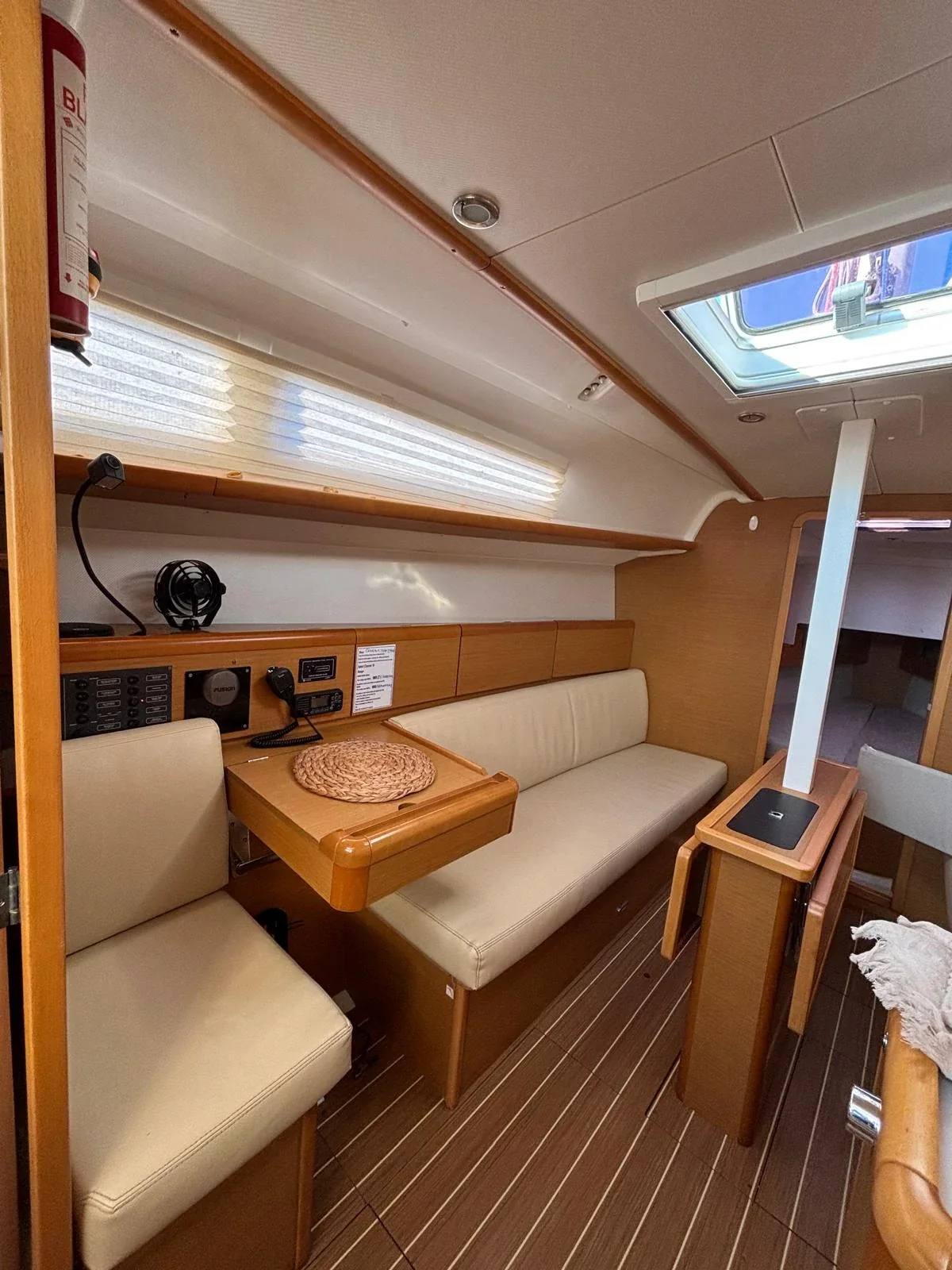 Yacht JEANNEAU Sun Odyssey 33i - Nimpto