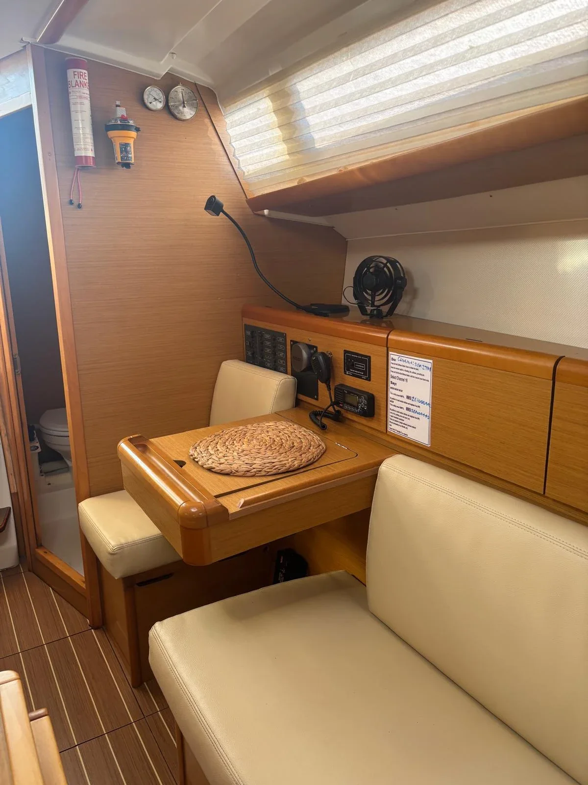 Yacht JEANNEAU Sun Odyssey 33i - Nimpto - Foto 1