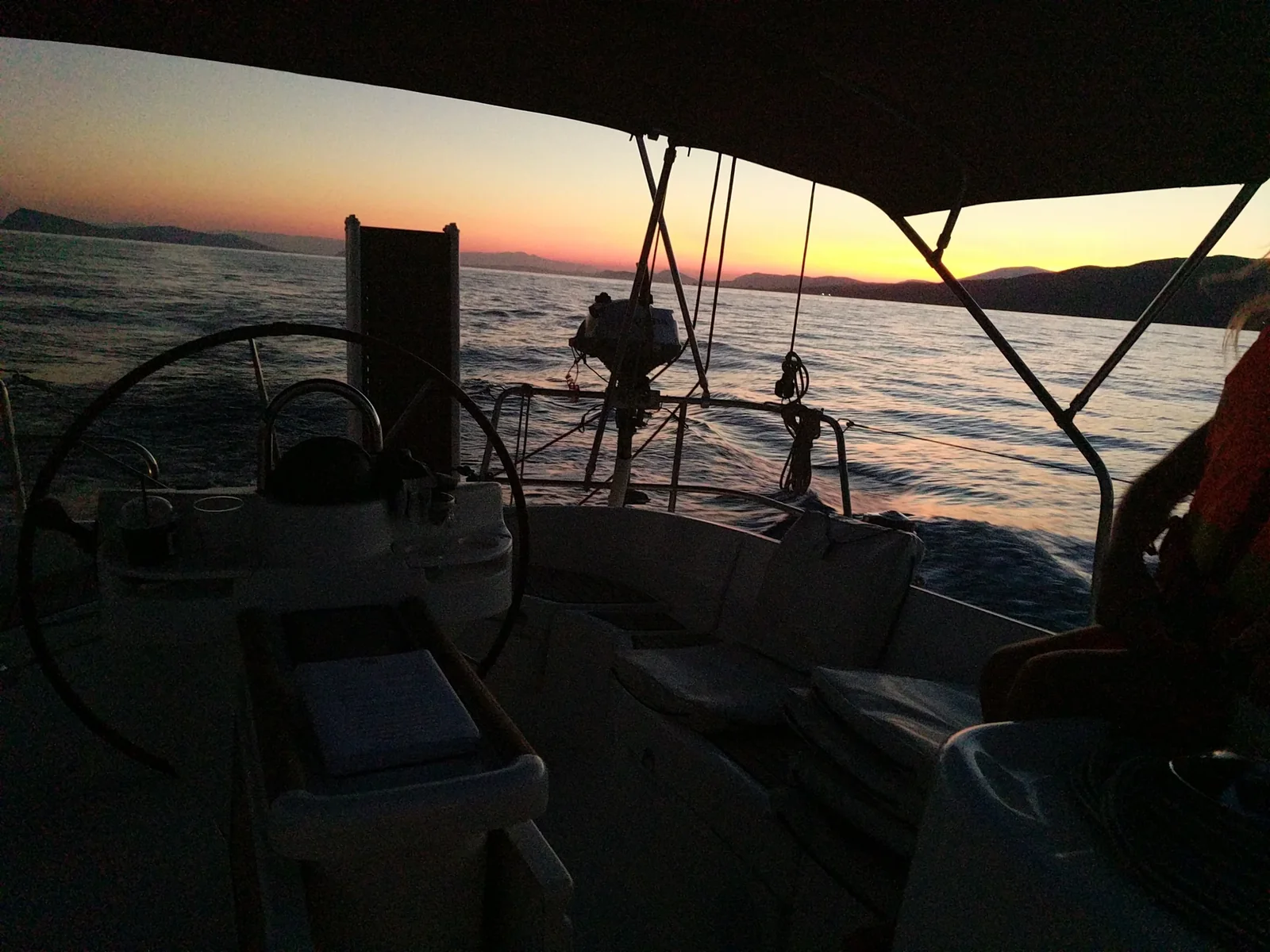 Yacht BENETEAU Oceanis 411 - Artemis - Foto 6