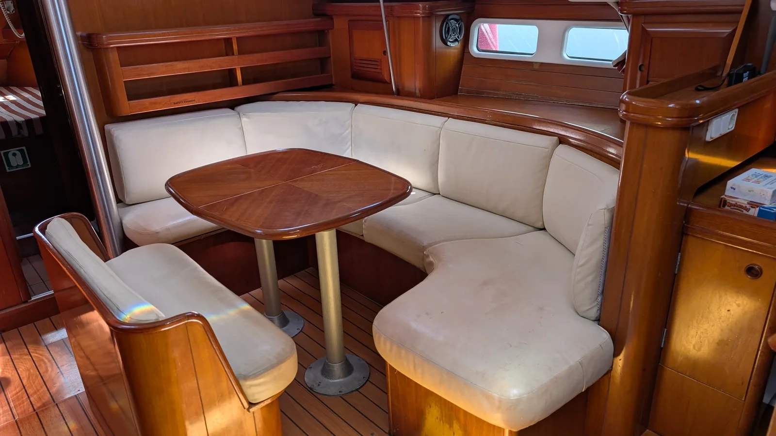 Yacht BENETEAU Oceanis 411 - Artemis - Foto 19