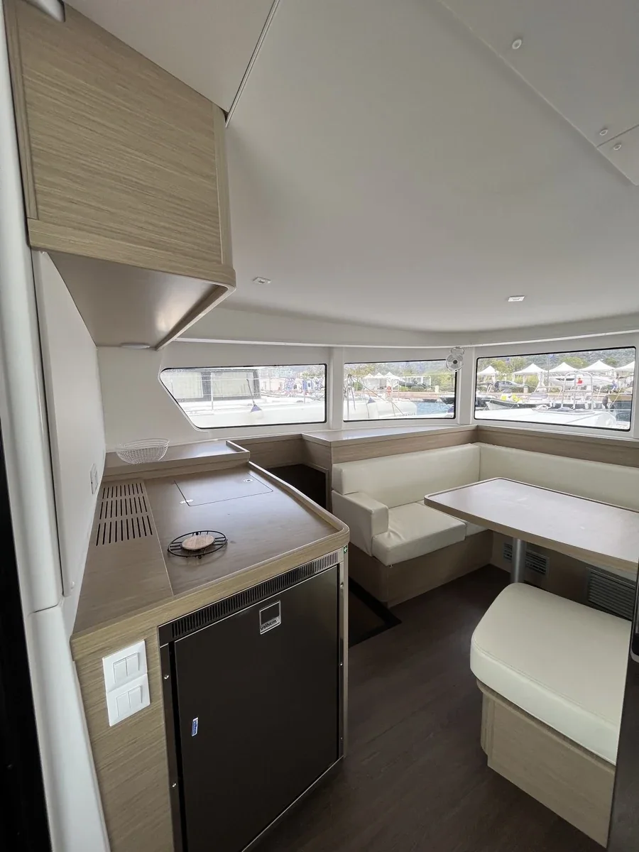 Yacht LAGOON 42 - Amlad - Foto 1