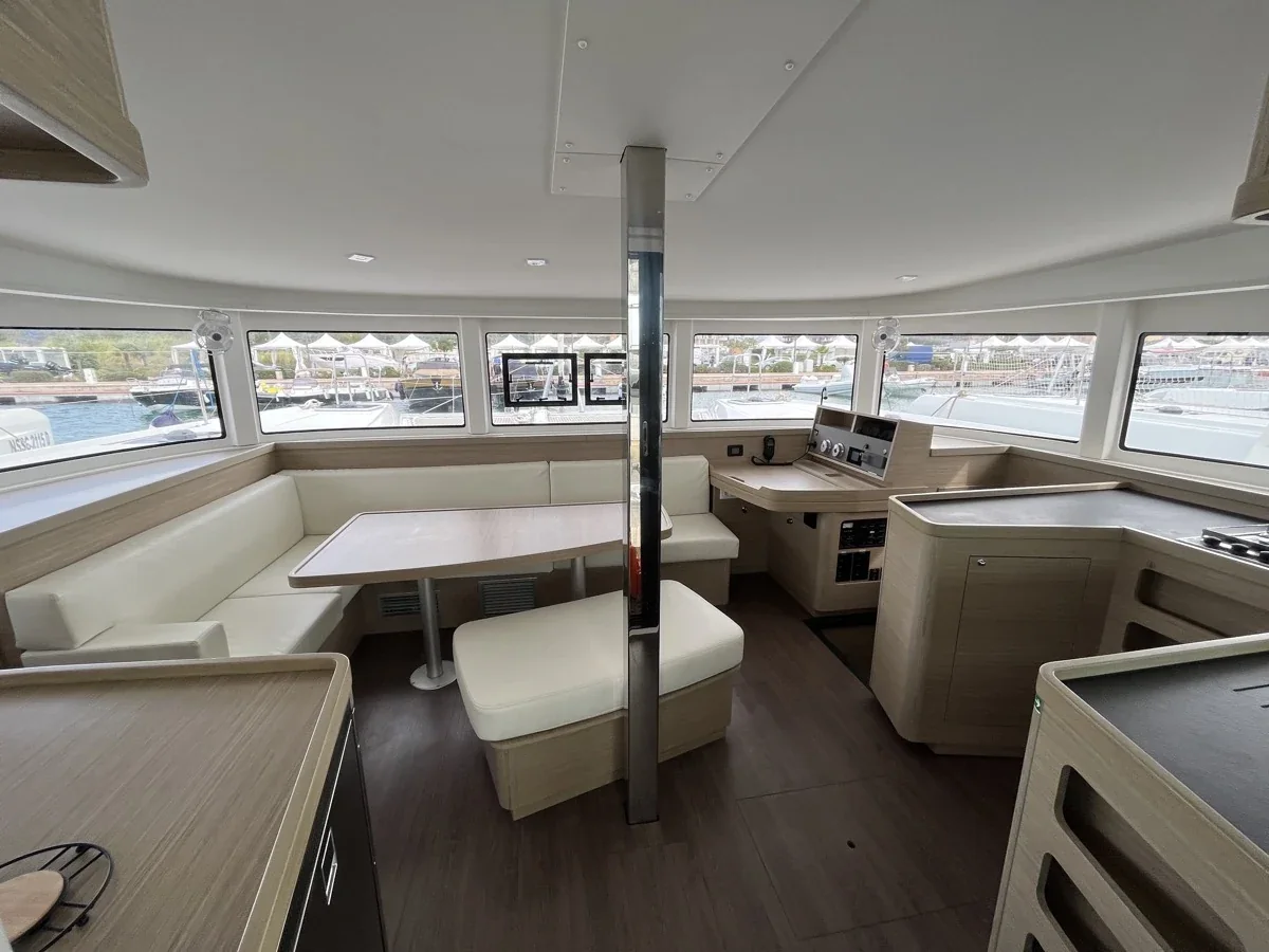Yacht LAGOON 42 - Amlad - Foto 1