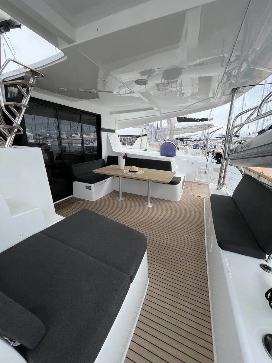 Yacht LAGOON 42 - Amlad - Foto 1