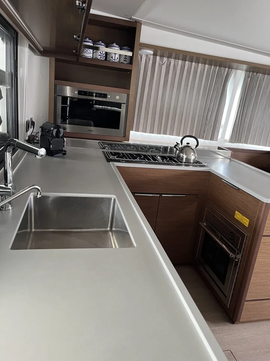 Yacht LAGOON 42 - Amlad - Foto 1