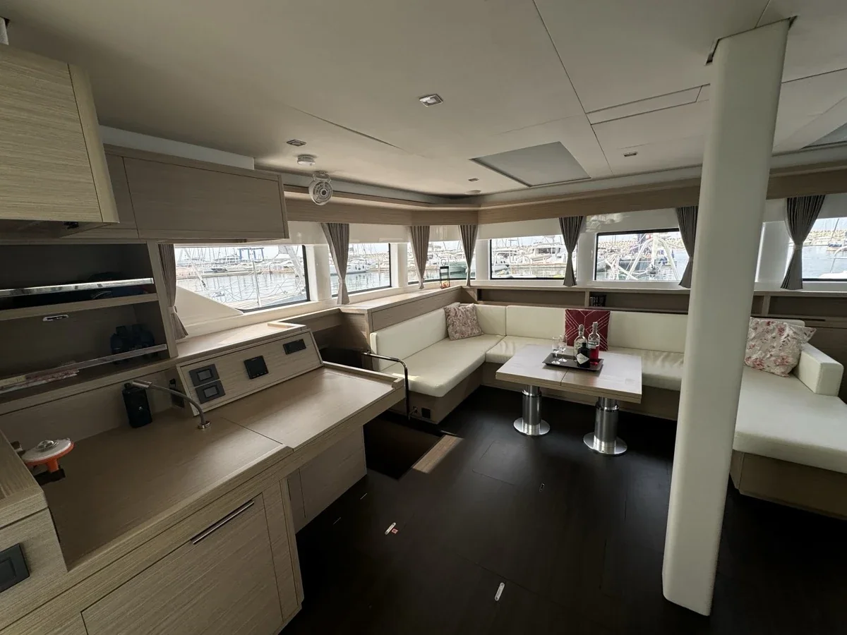 Yacht LAGOON 55 - Jellyfish - Foto 1