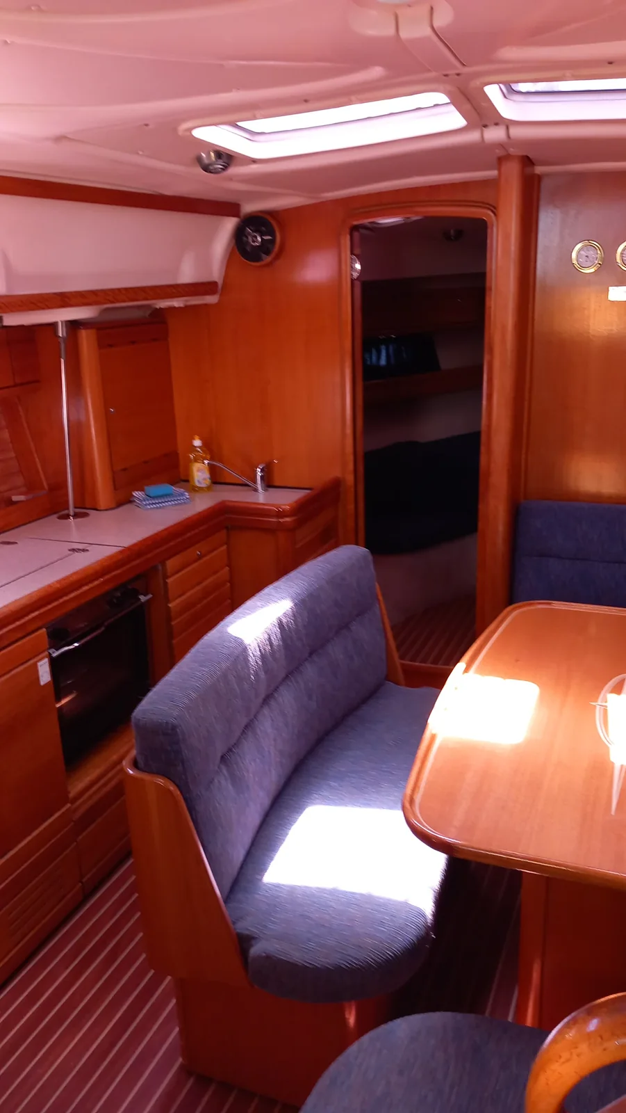 Yacht BAVARIA 39 Cruiser - Eowyn G - Foto 1