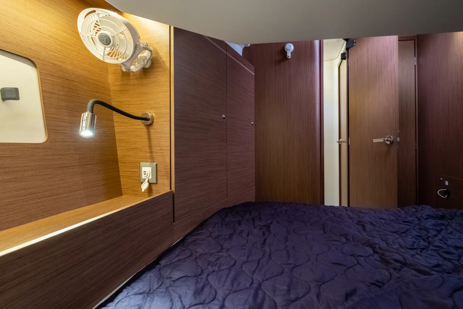 Yacht BENETEAU Oceanis 46.1 - July - Foto 1