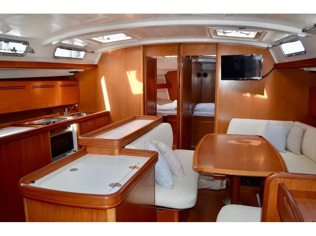 Yacht BENETEAU Cyclades 50.4 - BYC Angra