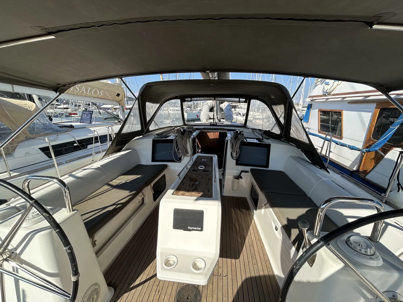 Yacht DUFOUR 460 Grand Large - Tango I - Foto 1