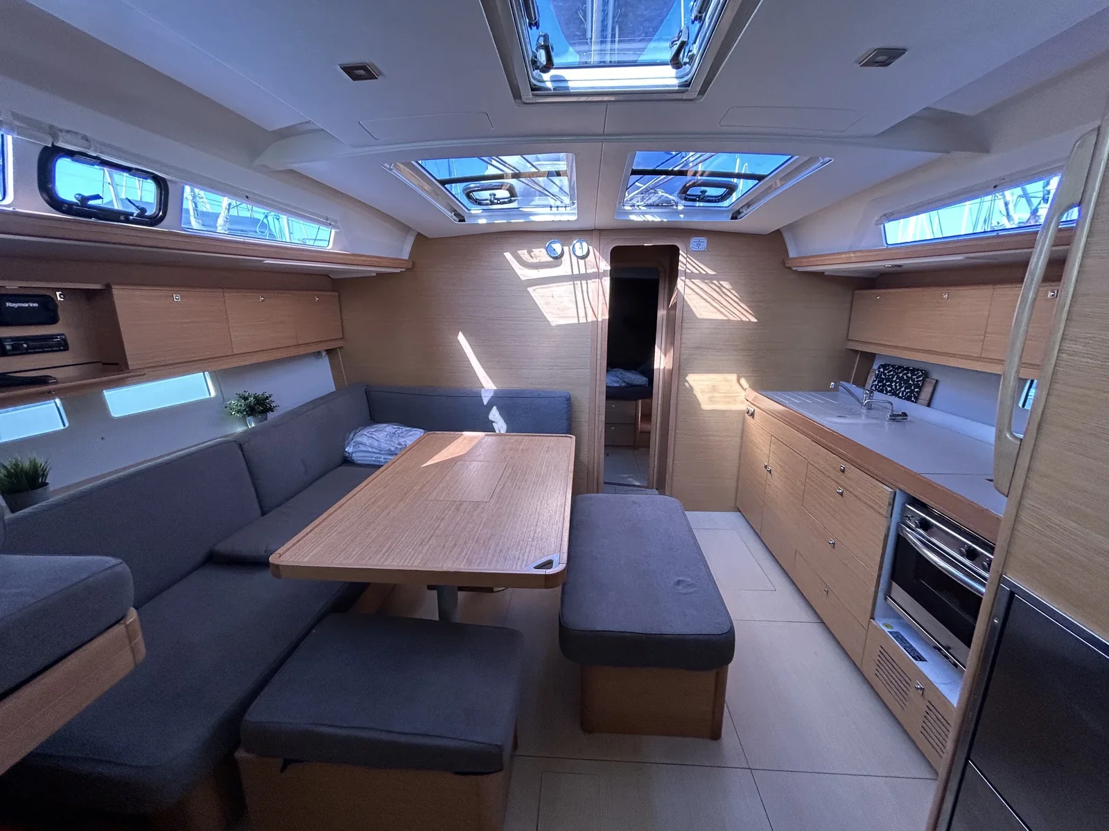 Yacht DUFOUR 460 Grand Large - Tango I - Foto 1
