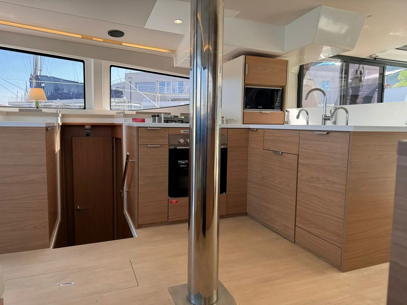 Yacht CATANA Bali 4.8 - Silver Dolphin - Foto 1