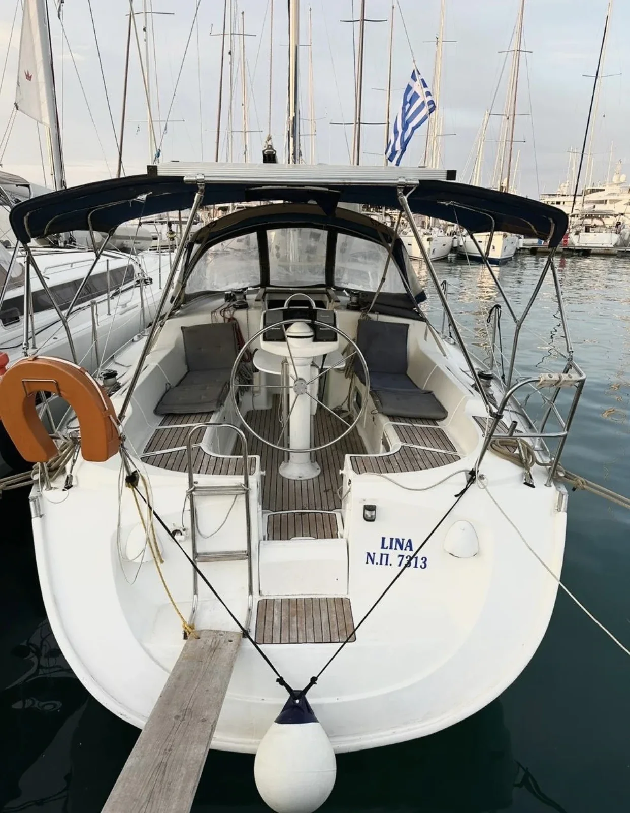 Yacht JEANNEAU Sun Odyssey 37 - Lina