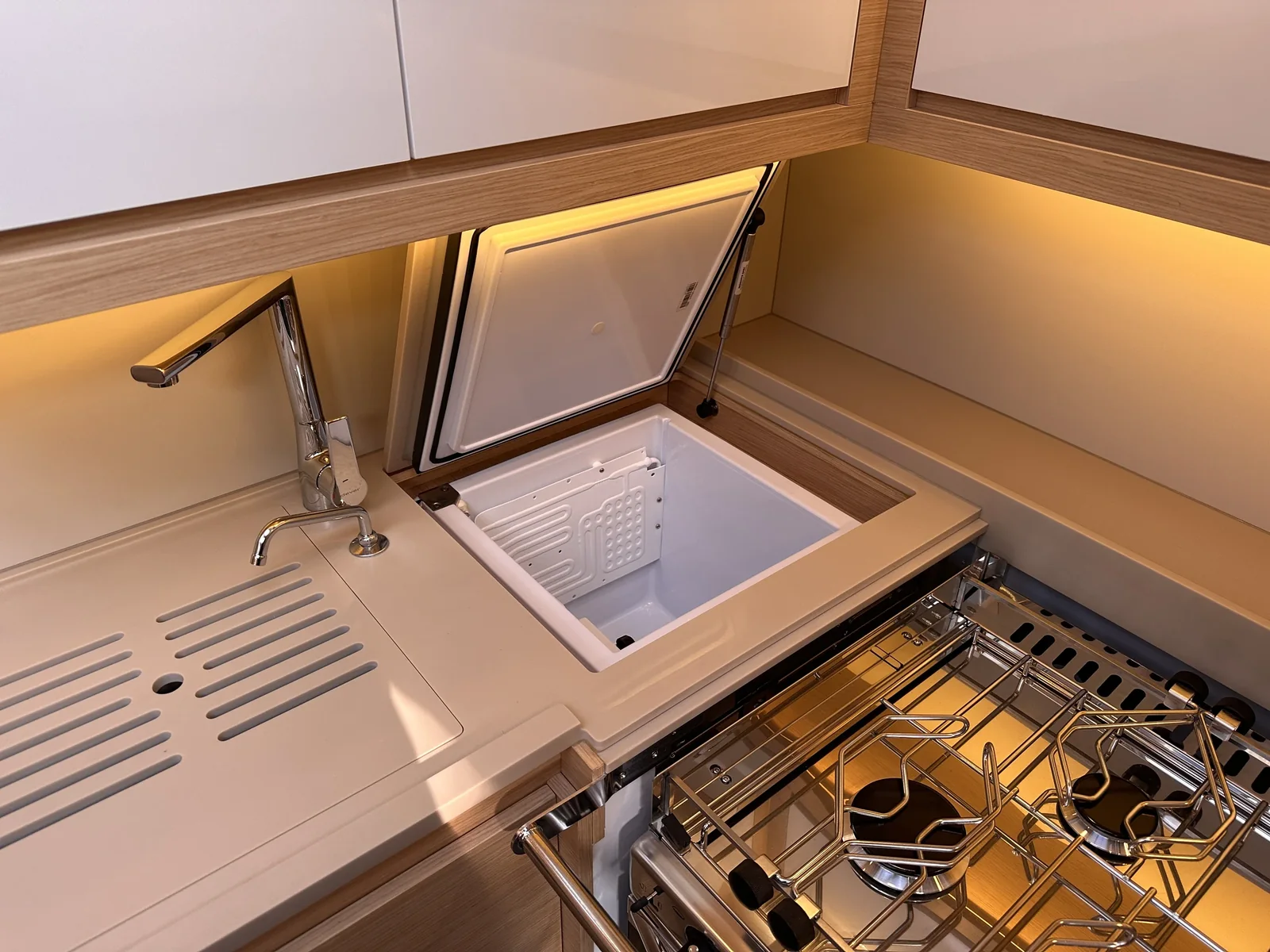 Yacht DUFOUR 470 - Rehoboam - Foto 7