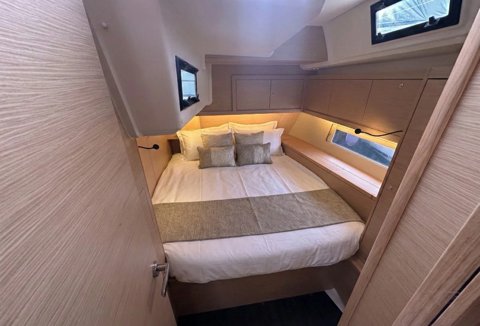 Yacht DUFOUR 470 - Rehoboam - Foto 19