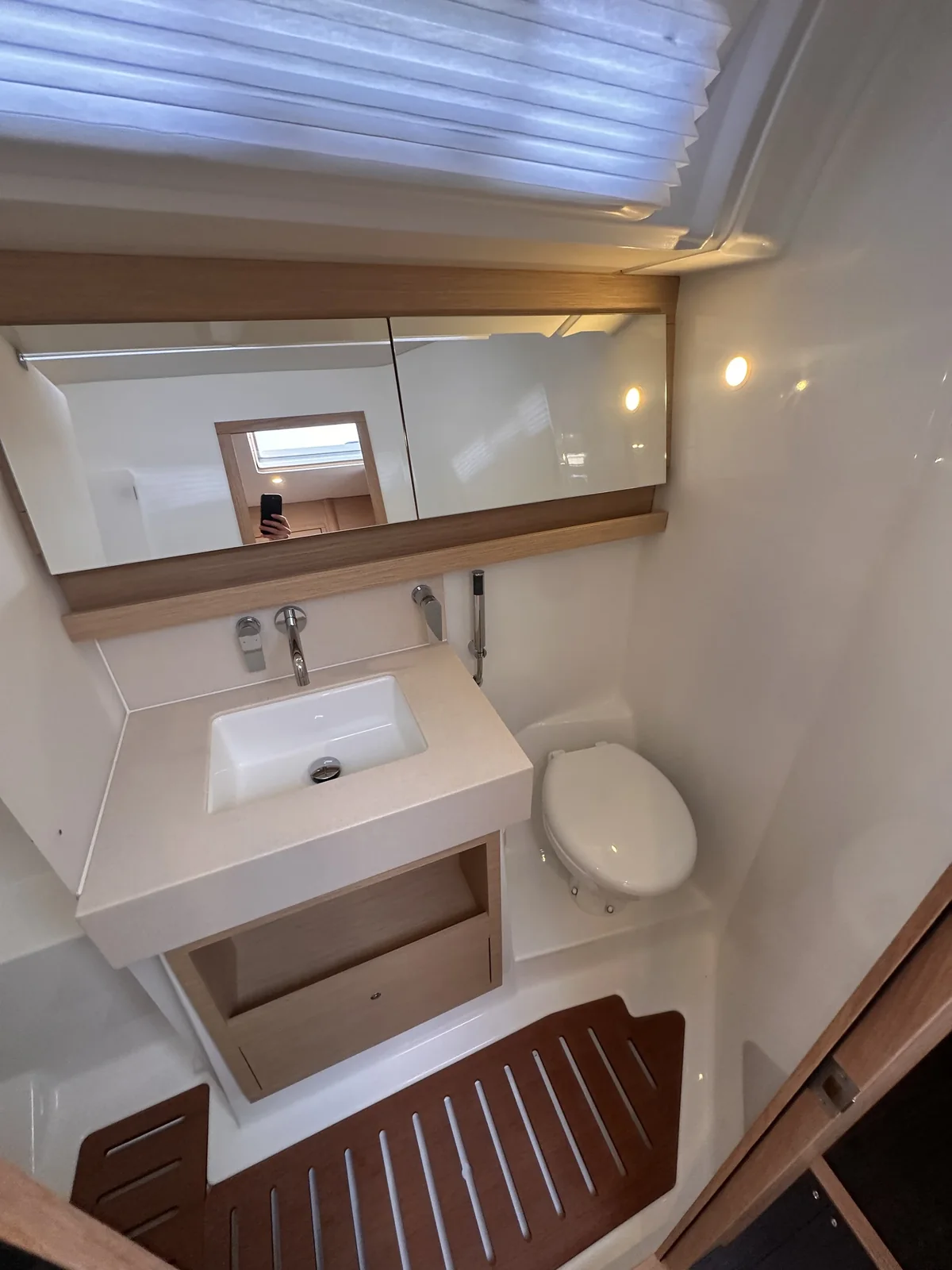 Yacht DUFOUR 470 - Rehoboam - Foto 20