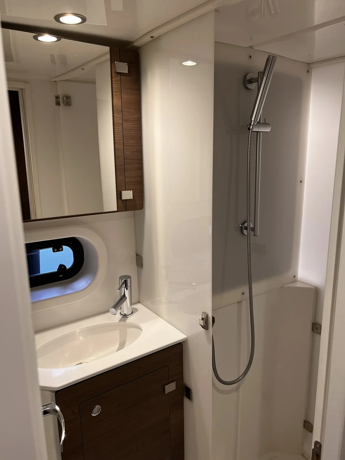 Yacht CATANA Bali 4.2 - Mare Blue - Foto 3