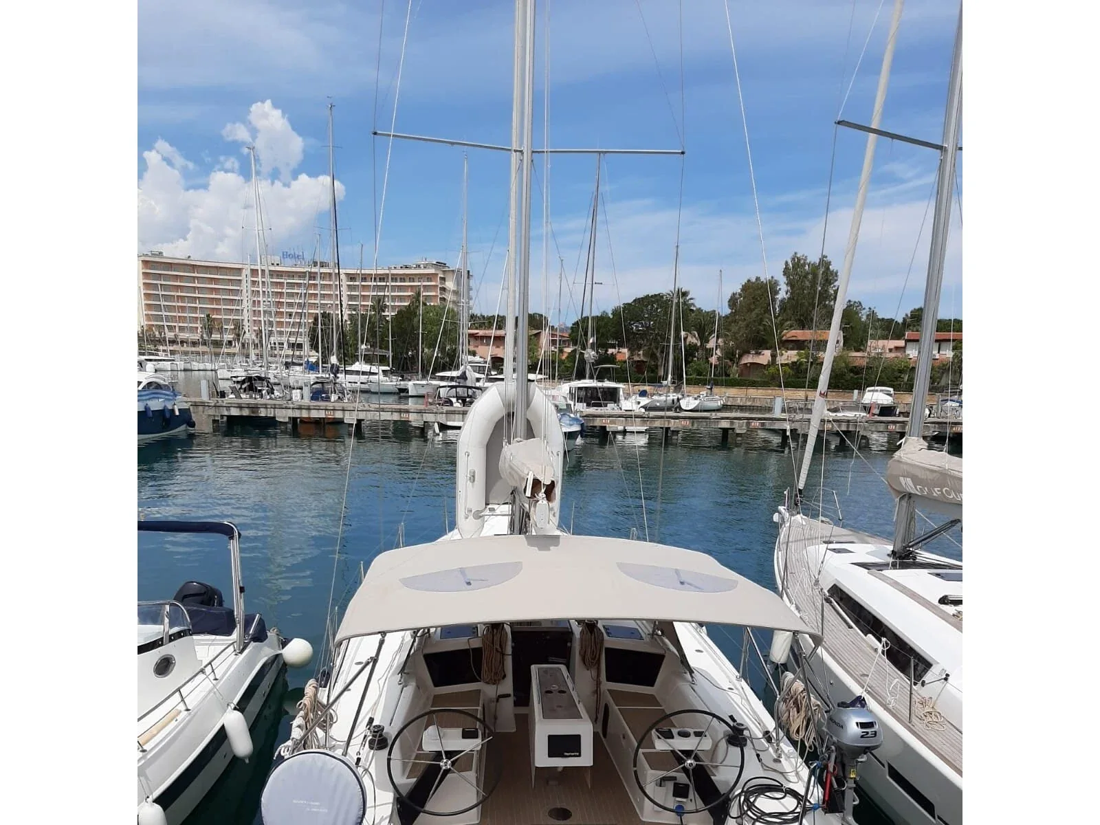 Yacht DUFOUR 390 Grand Large