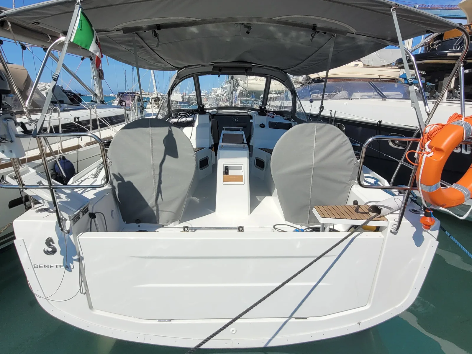 Yacht BENETEAU Oceanis 34.1