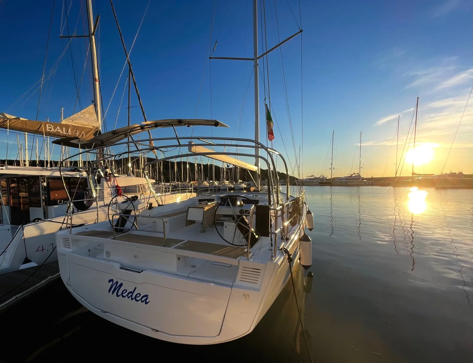 Yacht DUFOUR 530 Grand Large - Medea - Foto 1