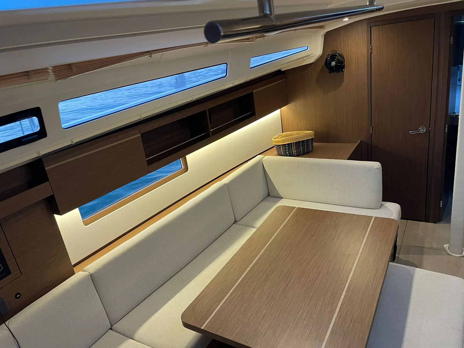 Yacht BENETEAU Oceanis 40.1 - Aurora - Foto 1