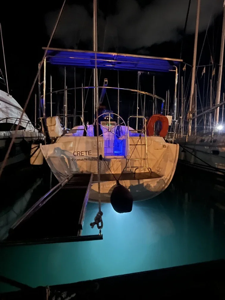 Yacht BENETEAU Oceanis 393 - Crete - Foto 1