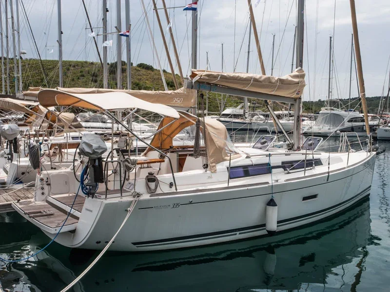 Yacht DUFOUR 335 Grand Large - Pippi