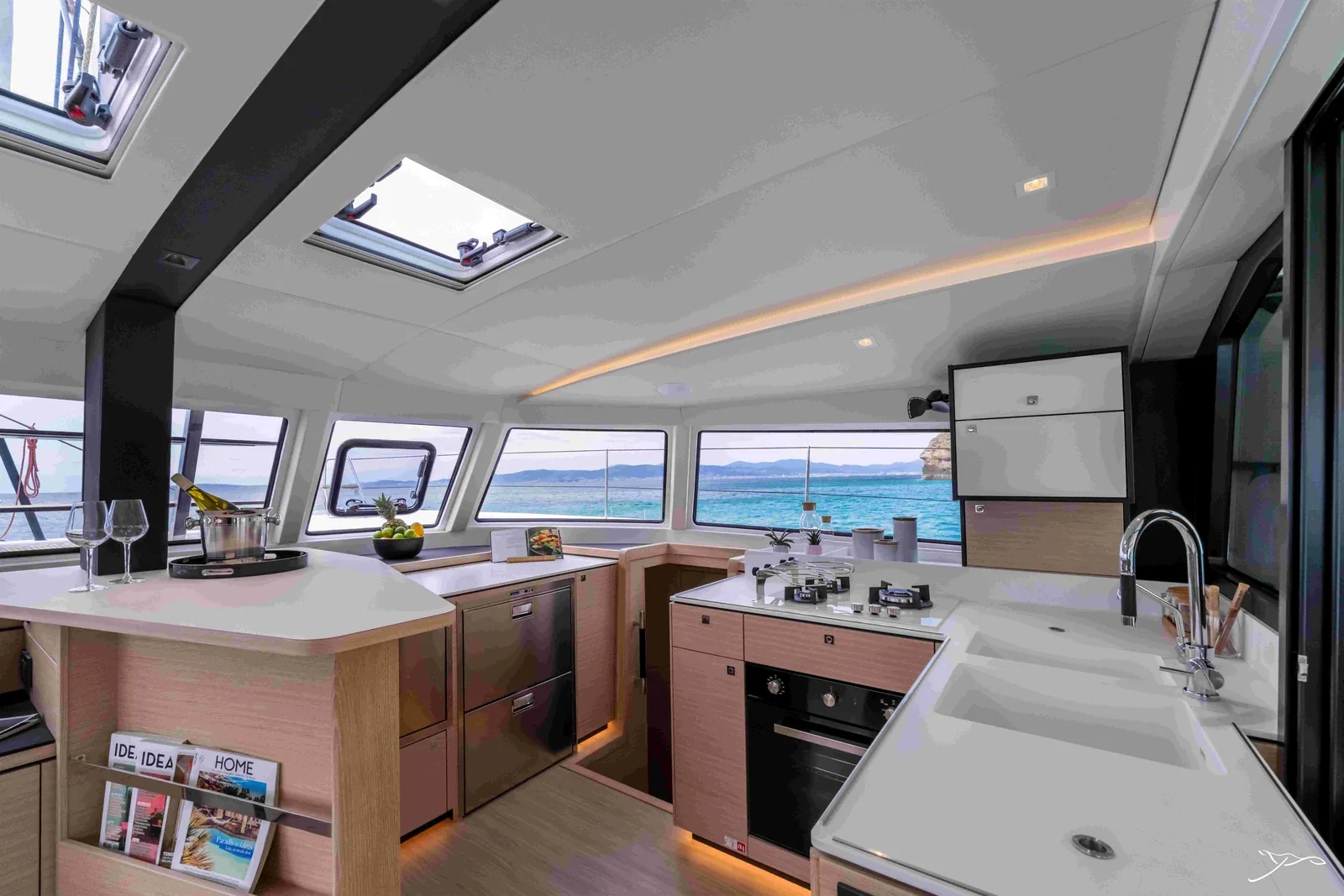 Yacht NAUTITECH 44 Open - Double Memory