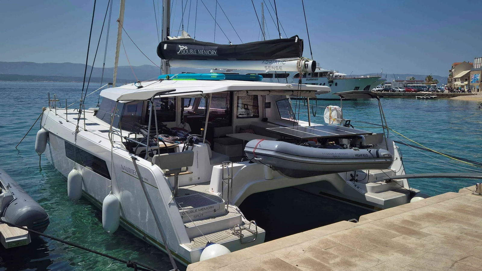 Yacht NAUTITECH 44 Open - Double Memory - Foto 1