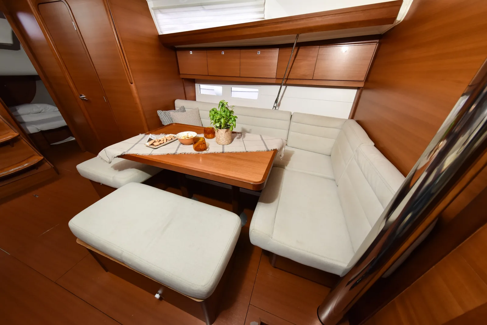 Yacht DUFOUR 410 Grand Large - Stella - Foto 1