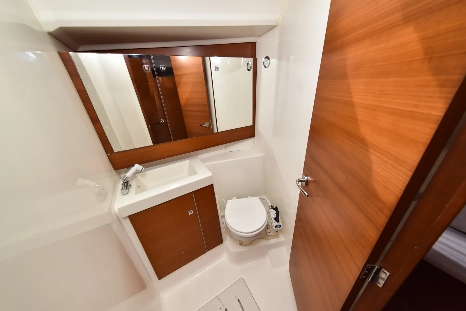 Yacht DUFOUR 410 Grand Large - Stella - Foto 1