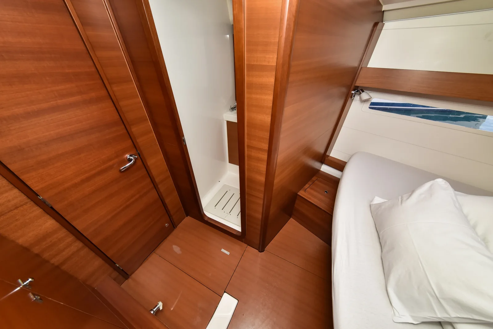 Yacht DUFOUR 410 Grand Large - Stella - Foto 1